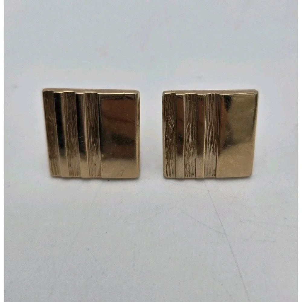 Vintage SWANK Golf Tone Cufflinks Square Wavy Lines‎ Retro Pair Gilt Brass Class